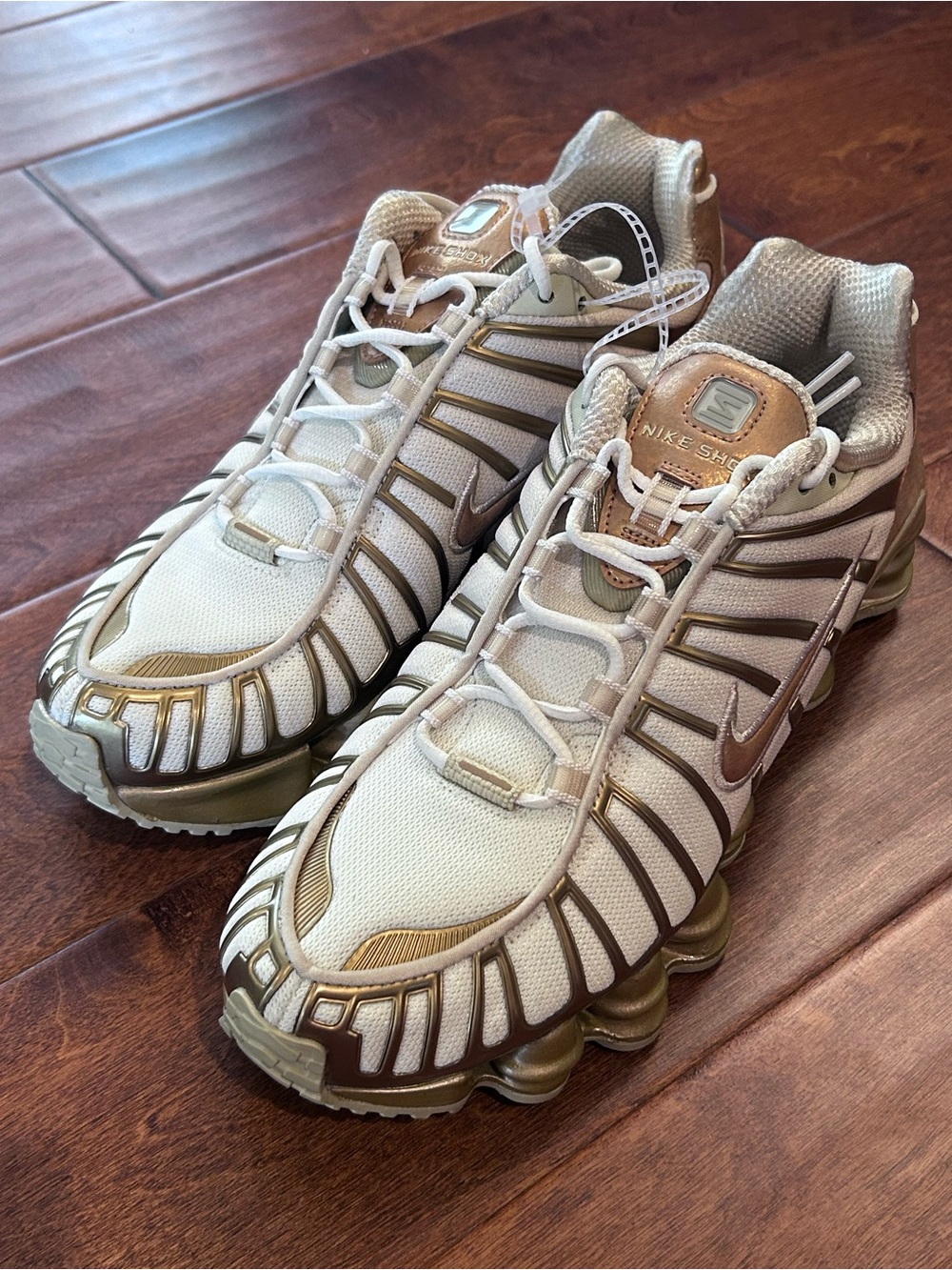 NEW Nike Shox TL Metallic Gold/Celestial Gold/Copper IM7189 113 Women’s US 7.5